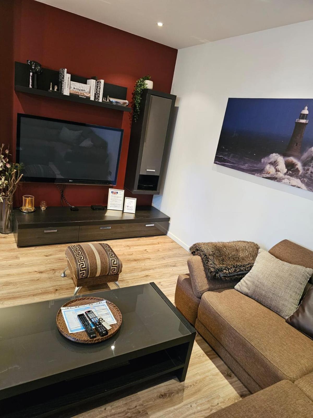 Modern 2 Bedroom Apartment In The City Centre 里加 外观 照片