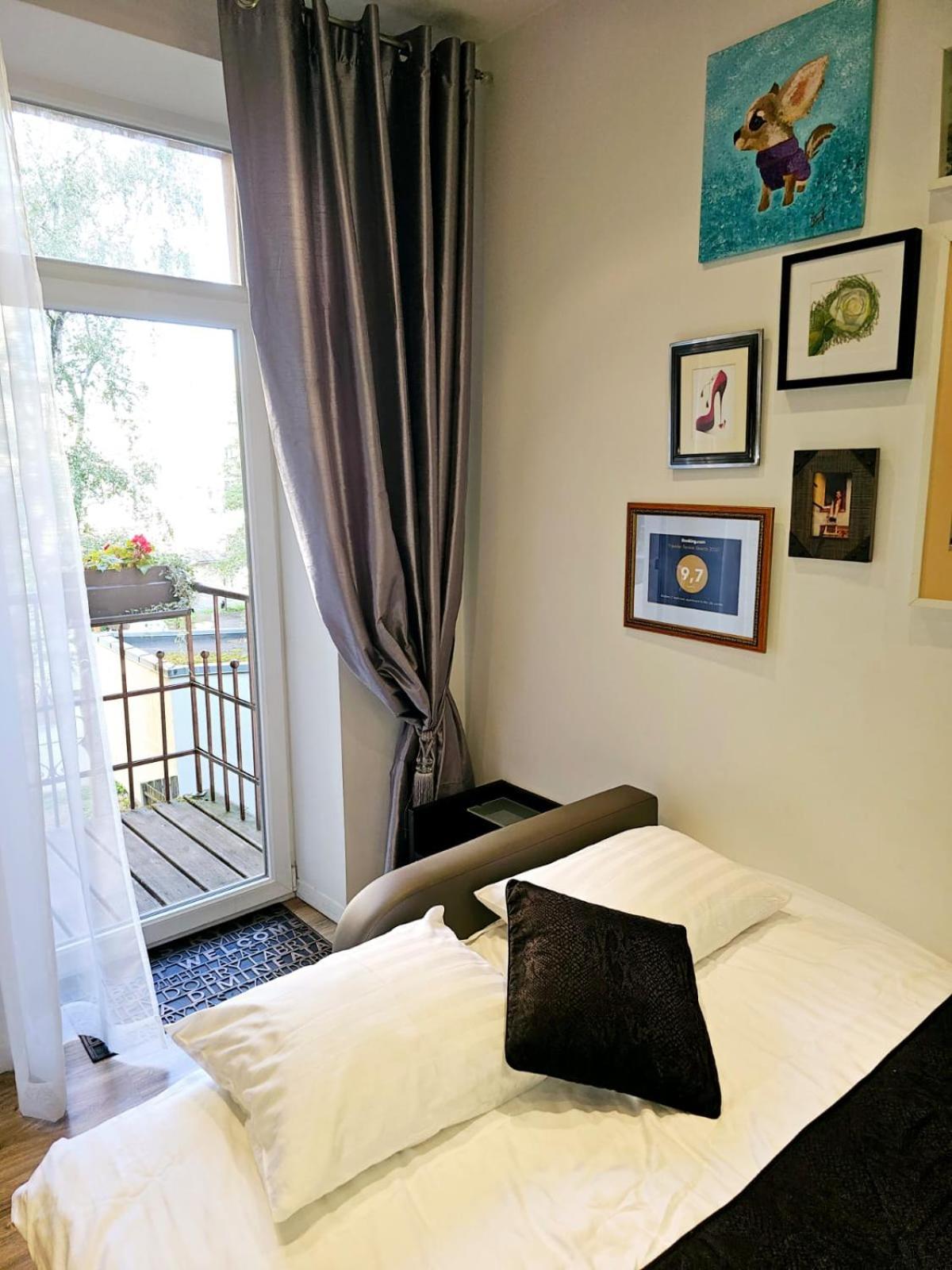 Modern 2 Bedroom Apartment In The City Centre 里加 外观 照片