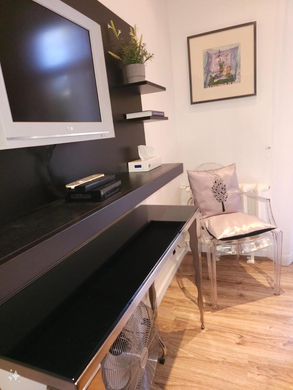 Modern 2 Bedroom Apartment In The City Centre 里加 外观 照片